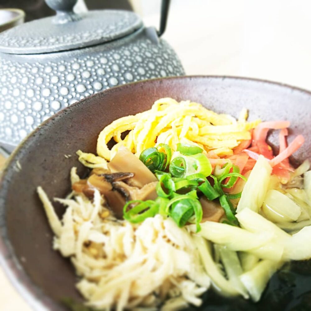奄美大島の人気名物【鶏飯】おすすめのお取り寄せ鶏飯グルメを紹介!|モーレツ女子旅部